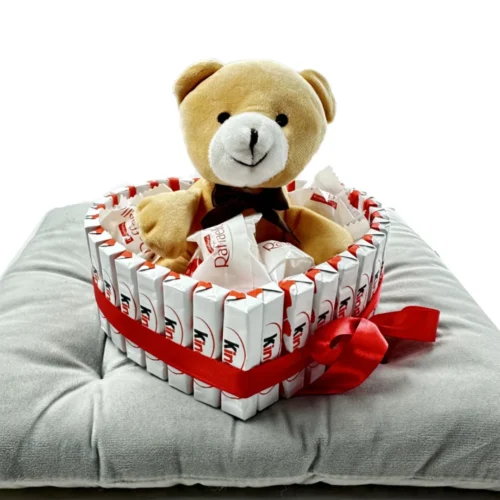 Sladký box kinder s mackom